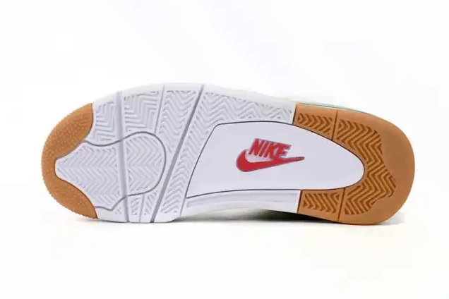Boostmaster lin Green SB Jordan Retro 4 DR5415-103 Pine 0527